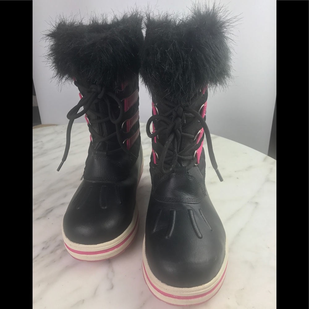Winter Boot - Picture 2 of 4
